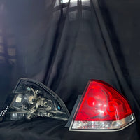 ‘12 Chevrolet Impala Tail Lamps