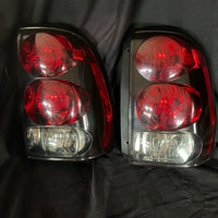 02-09 Chevy Trail Blazer Tail lamp