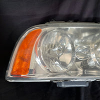 03 Lincoln Navigator Right Head Lamp