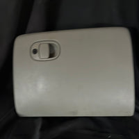 02 Trail blazer glove box